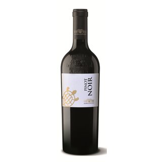 Alpha Pinot Noir 75cl. (6)
